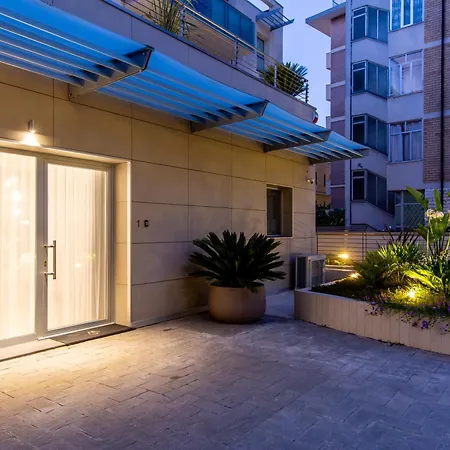 Marina Suite Apartments-2